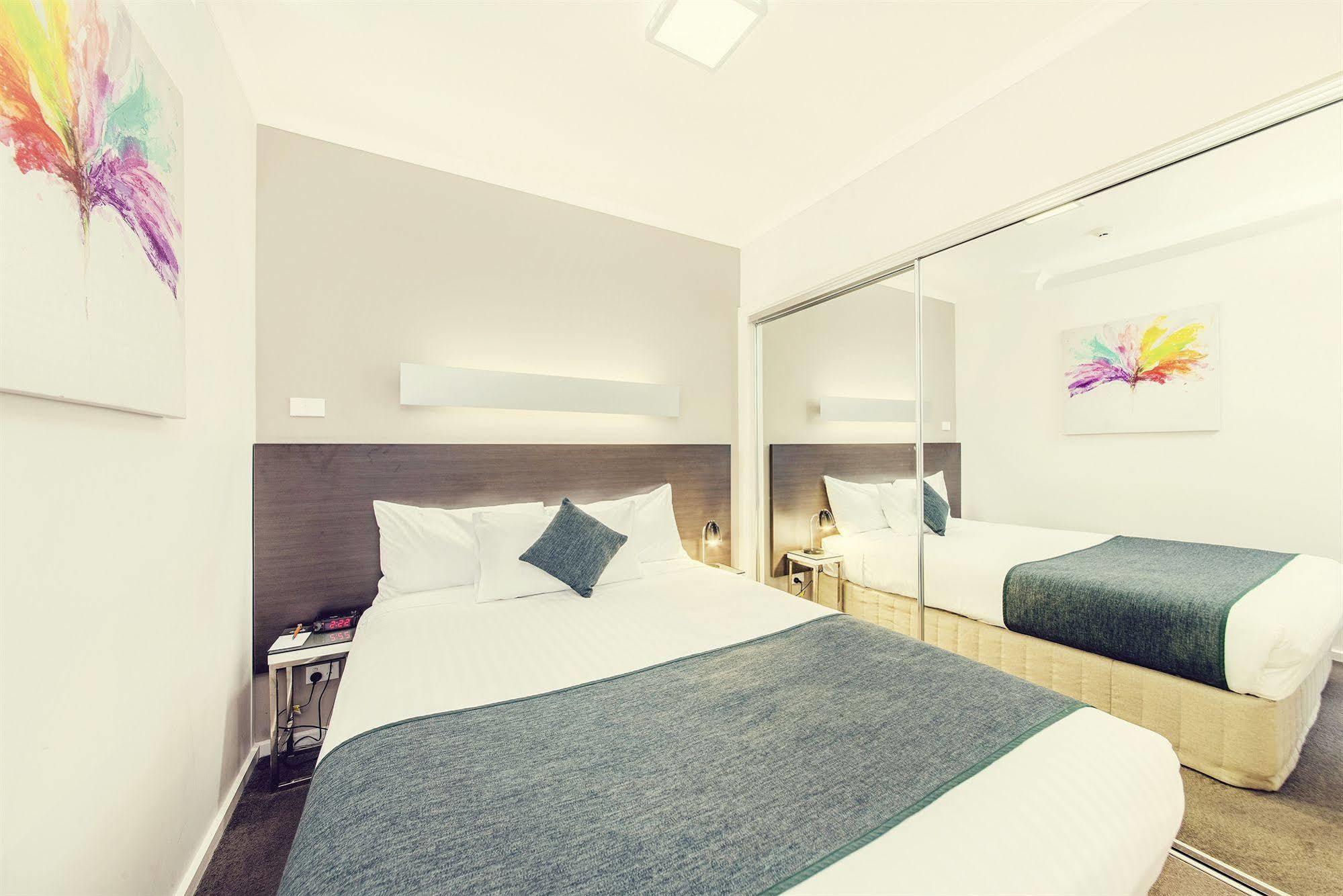 Aparthotel Abode Tuggeranong Camberra Exterior foto